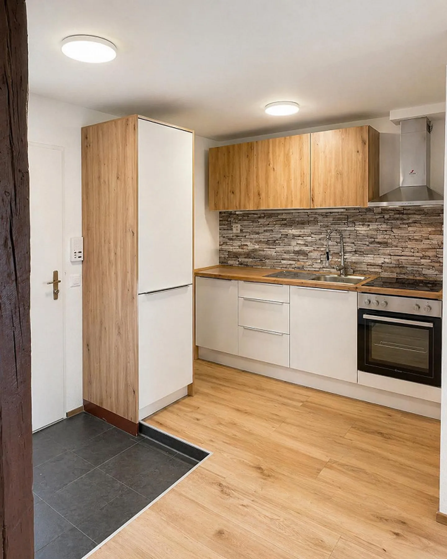 Zentrale 2.5-Zimmer-Wohnung in Luzern - Foto 2 von 5