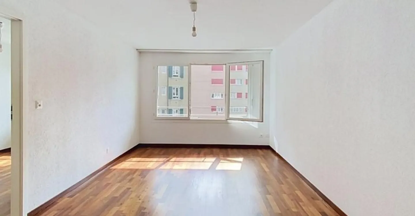 Magnificent 2.5-room apartment close to the center of Lausanne - Photo 1 of 5