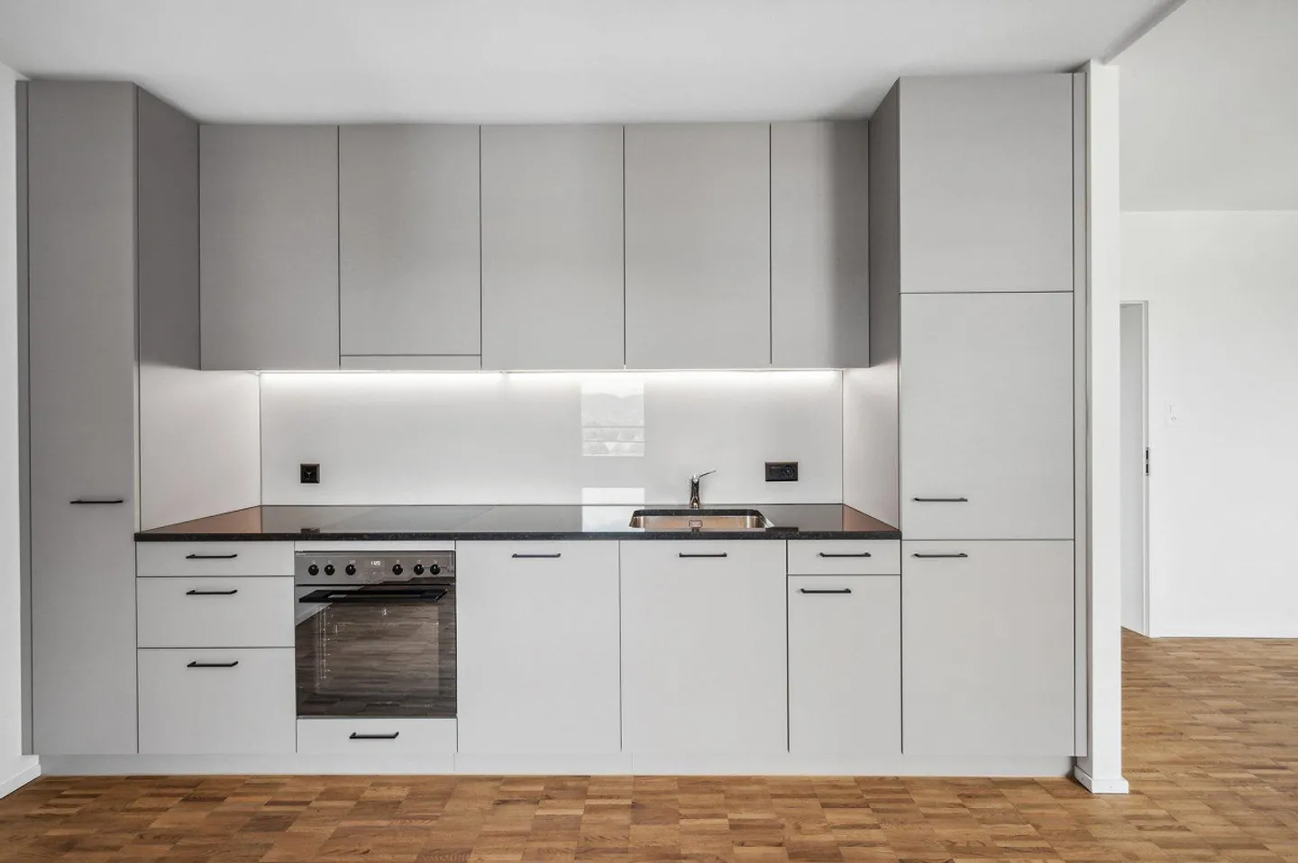Appartamento ristrutturato 3.5 locali - Foto 3 di 9