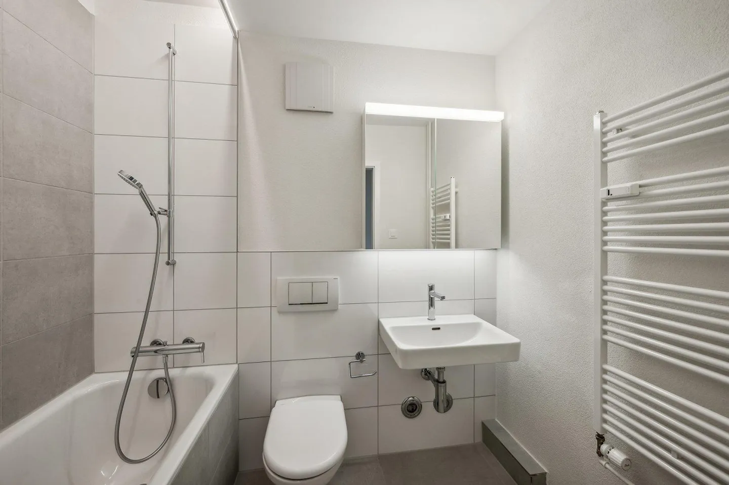 Appartamento ristrutturato 3.5 locali - Foto 4 di 9