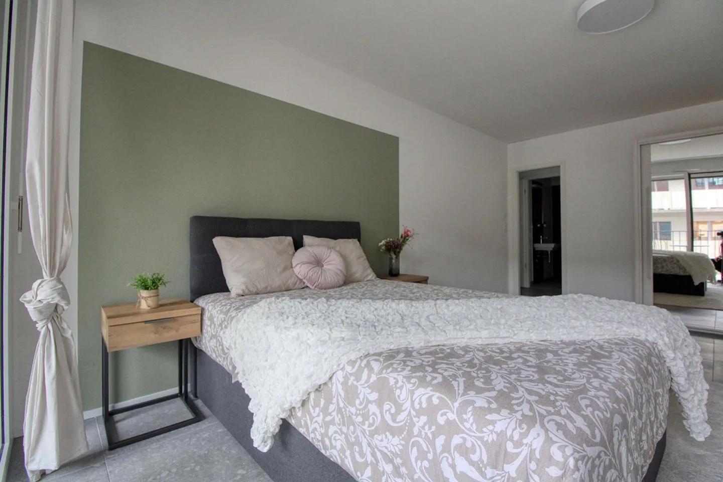 Appartamento spazioso a Crissier con balcone privato - Foto 6 di 24