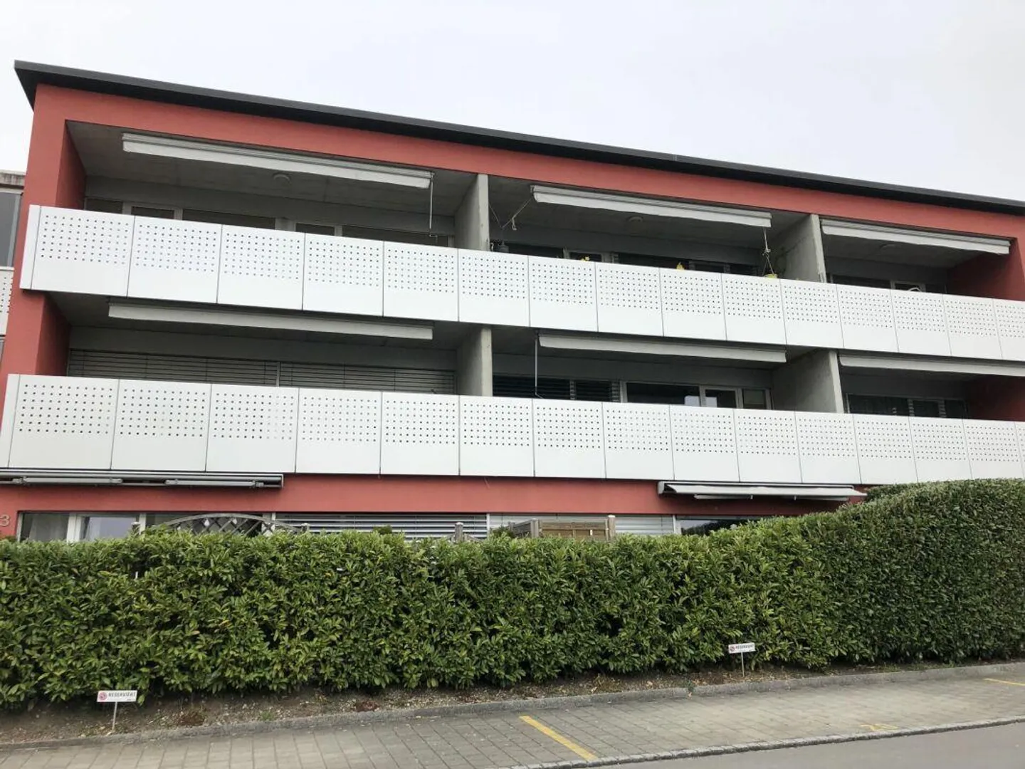 Helle und gepflegte Wohnung in ruhigem Wohnquartier - Foto 1 von 11