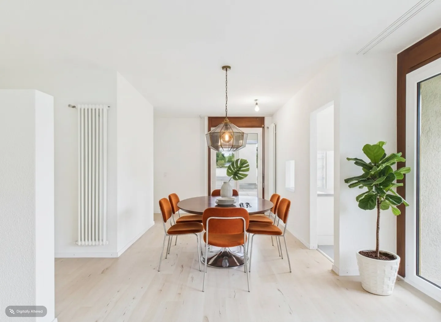 Bright Attic Apartment with Terrace - Photo 3 of 13