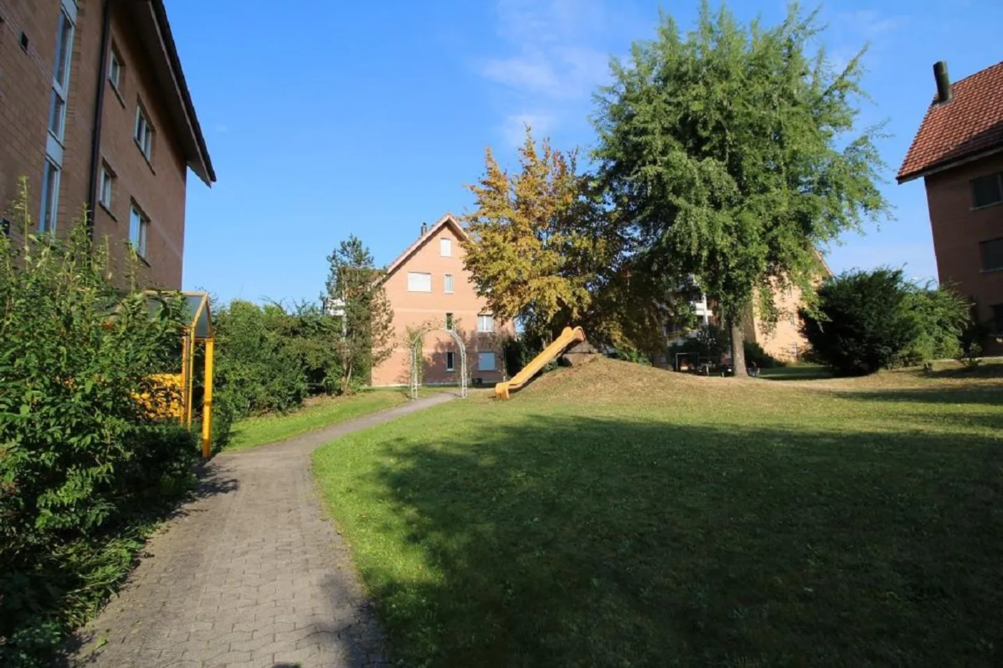 Appartamento accogliente con camino - Foto 9 di 10