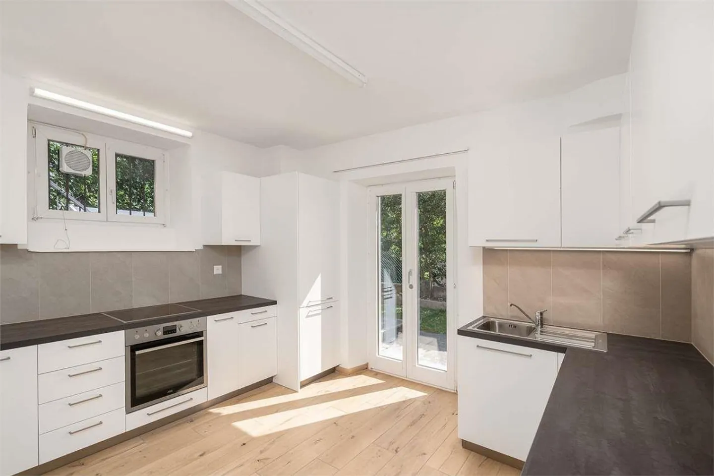 Appartamento 3.5 loc (ristrutturato) in affitto a Massagno con giardin - Foto 7 di 10