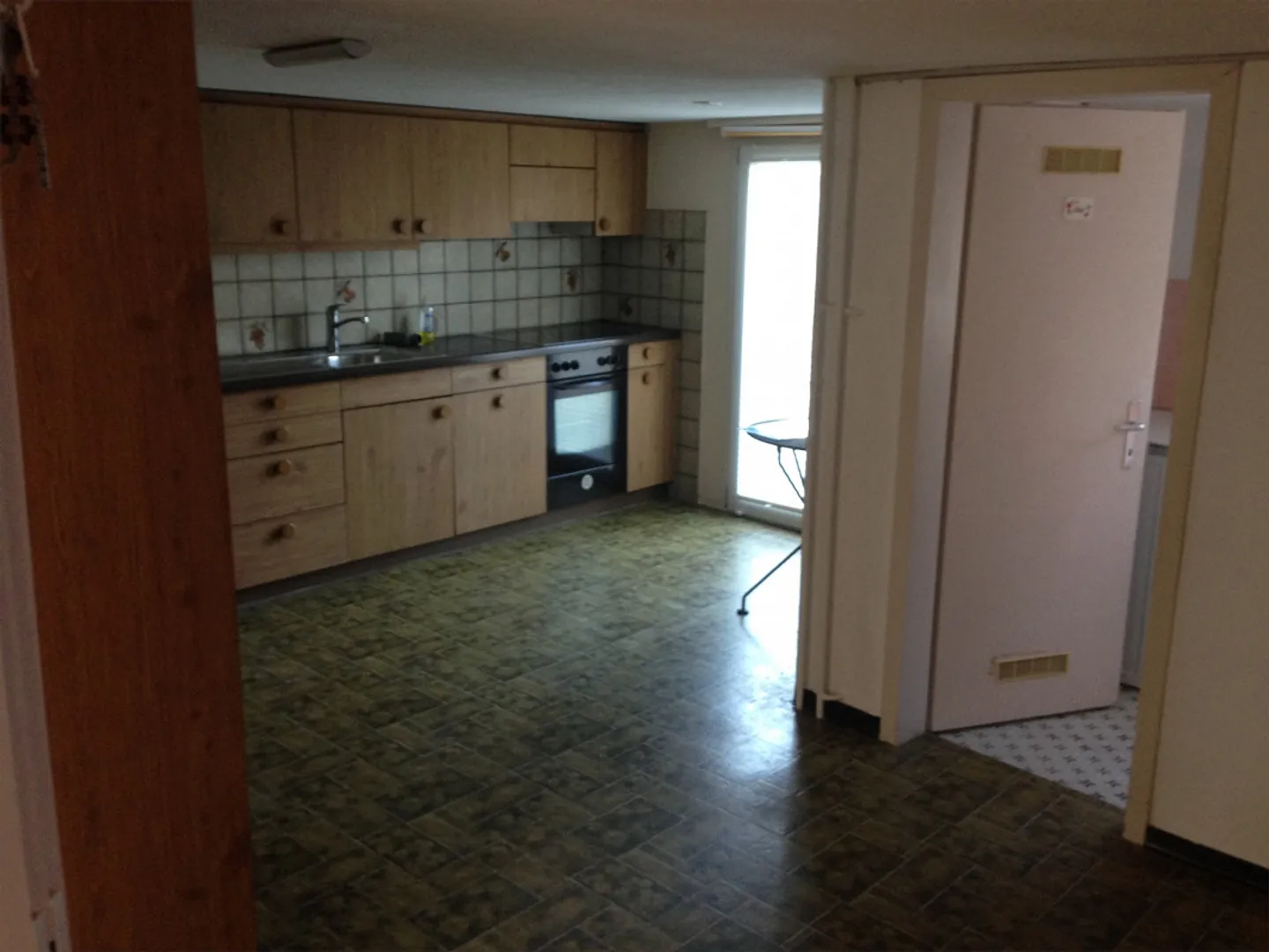 Sezione di casa accogliente con posto auto - Foto 1 di 8