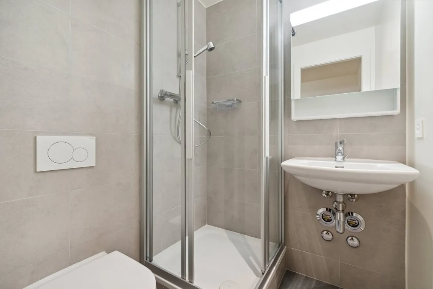 Appartement rénové à Genève - Photo 8 sur 8