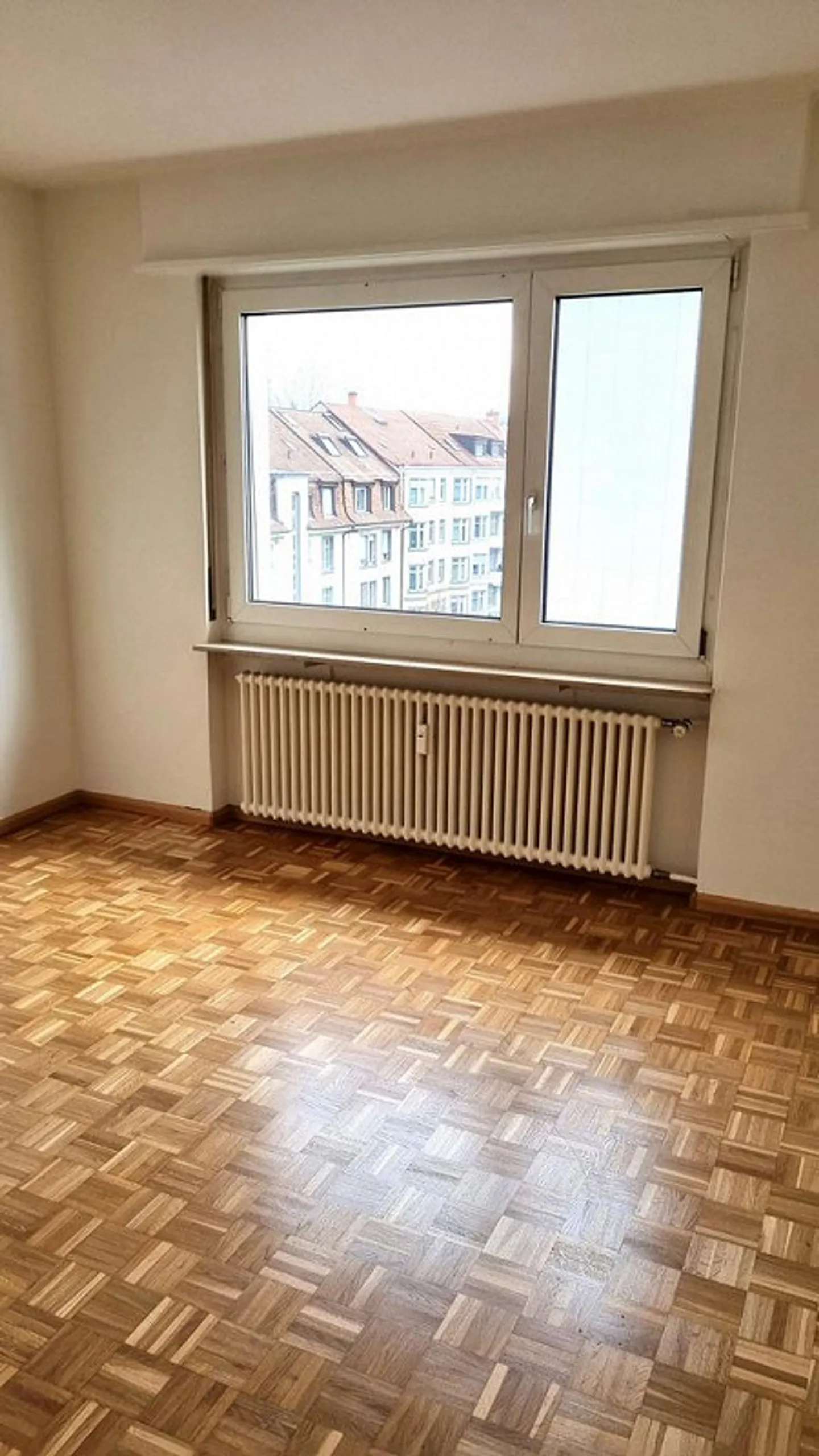 Appartement spacieux de 2 pièces dans le quartier Iselin - Photo 9 sur 10