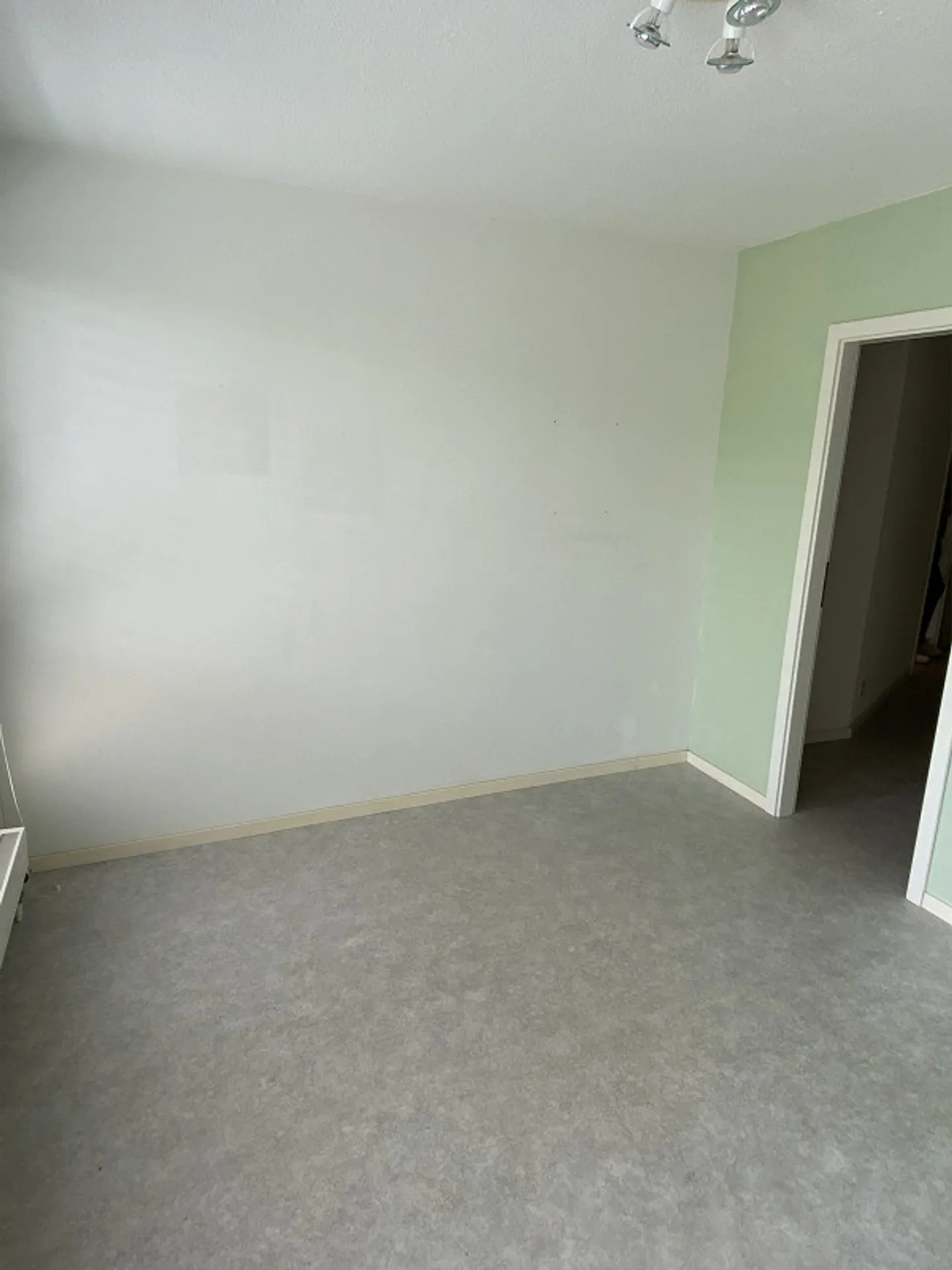 Spazio ufficio / studio in affitto - Foto 3 di 3