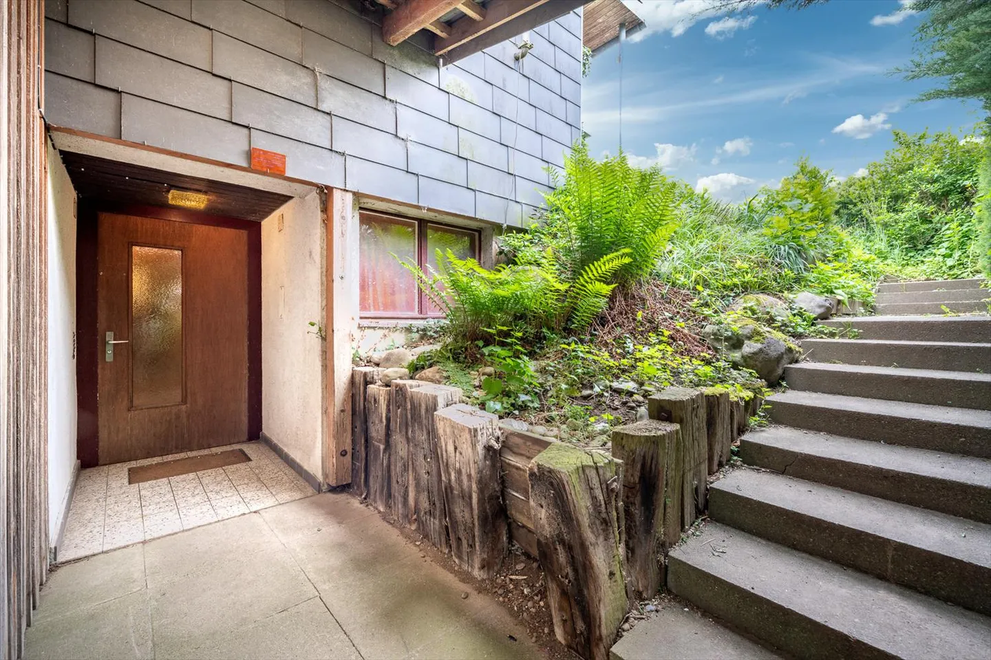 Residential Building - Photo 5 of 5