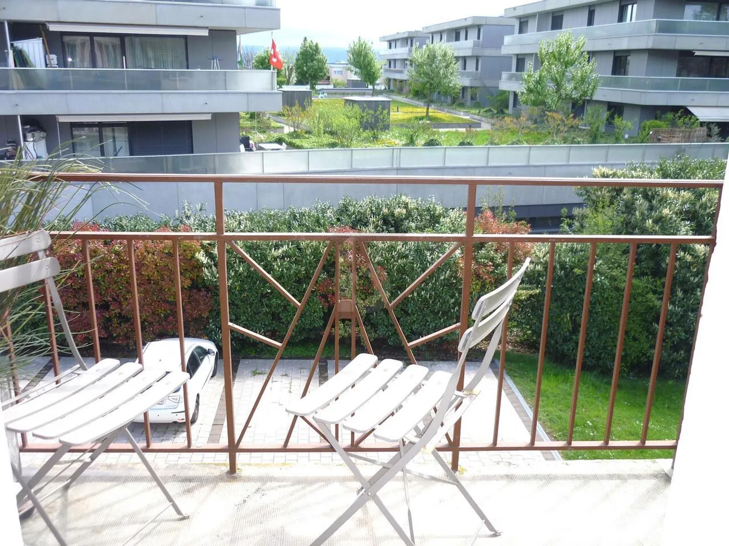 LUMINOSO E IDEALMENTE SITUATO! - Foto 2 di 6