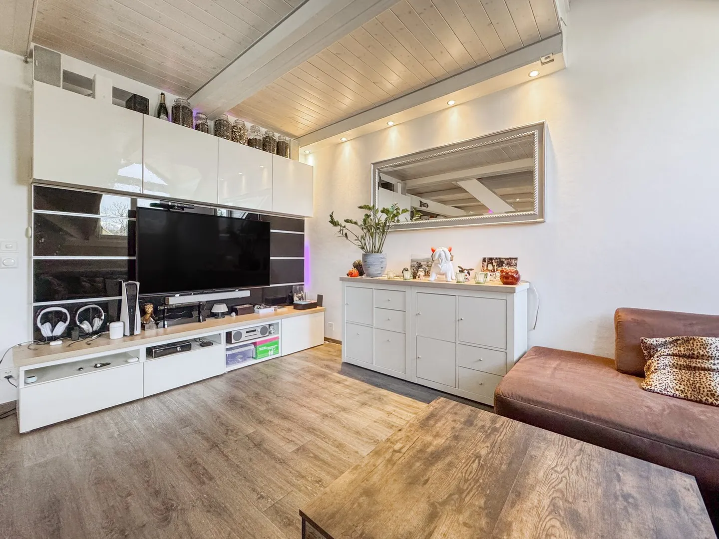 Exklusives Dachgeschoss in ruhiger Residenz - Foto 4 von 14