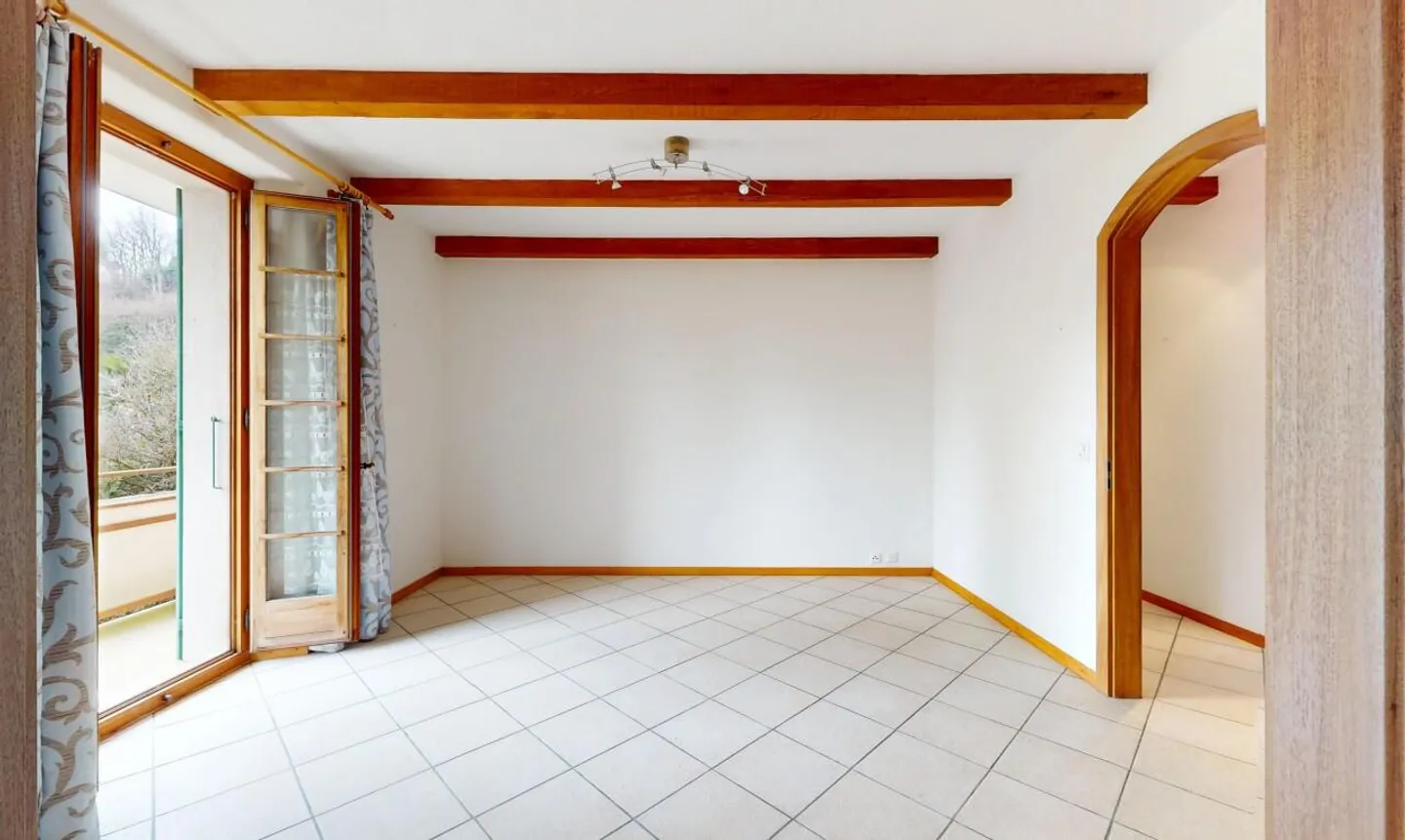 Rental building and 3 activity/storage spaces - Photo 7 of 13