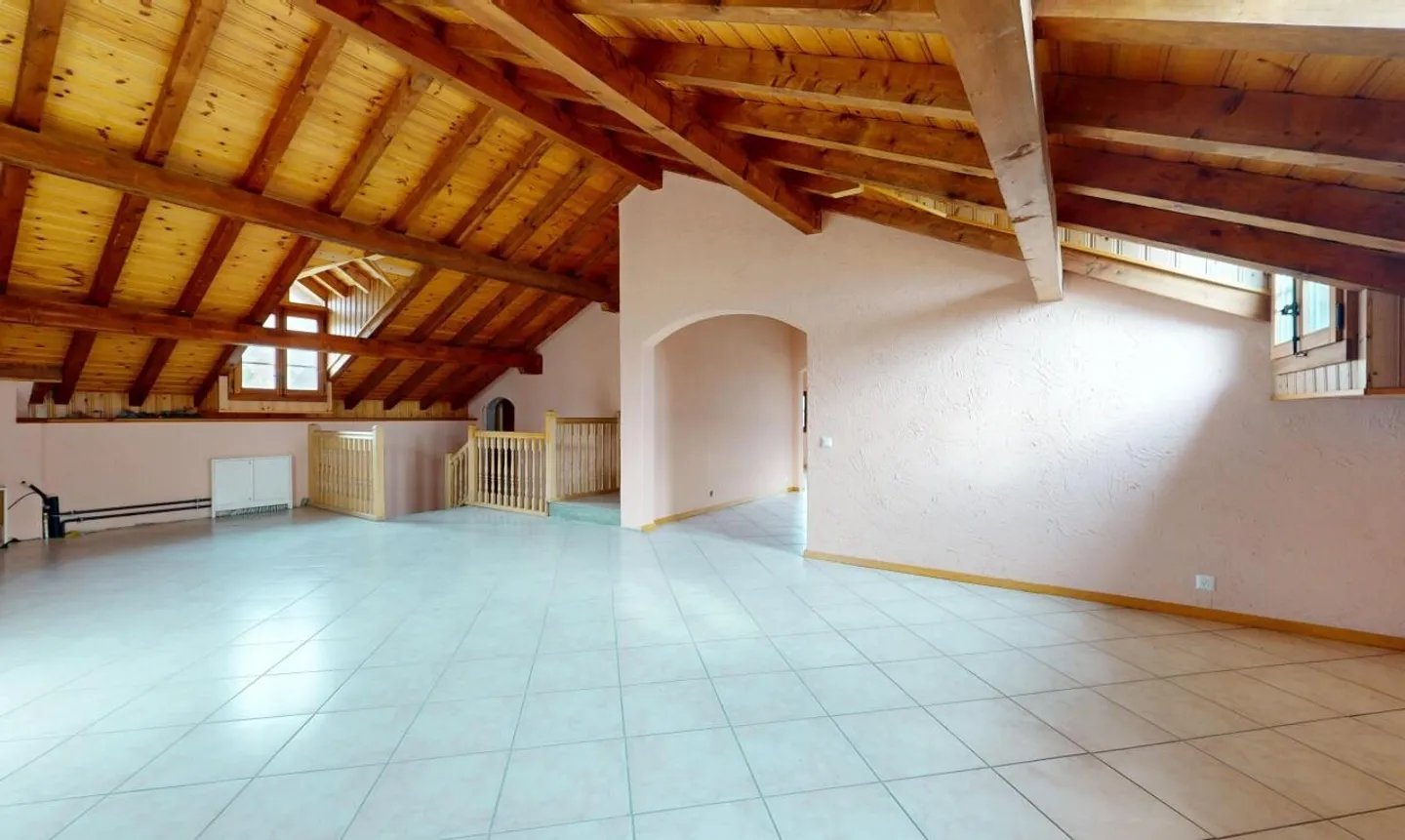 Rental building and 3 activity/storage spaces - Photo 10 of 13