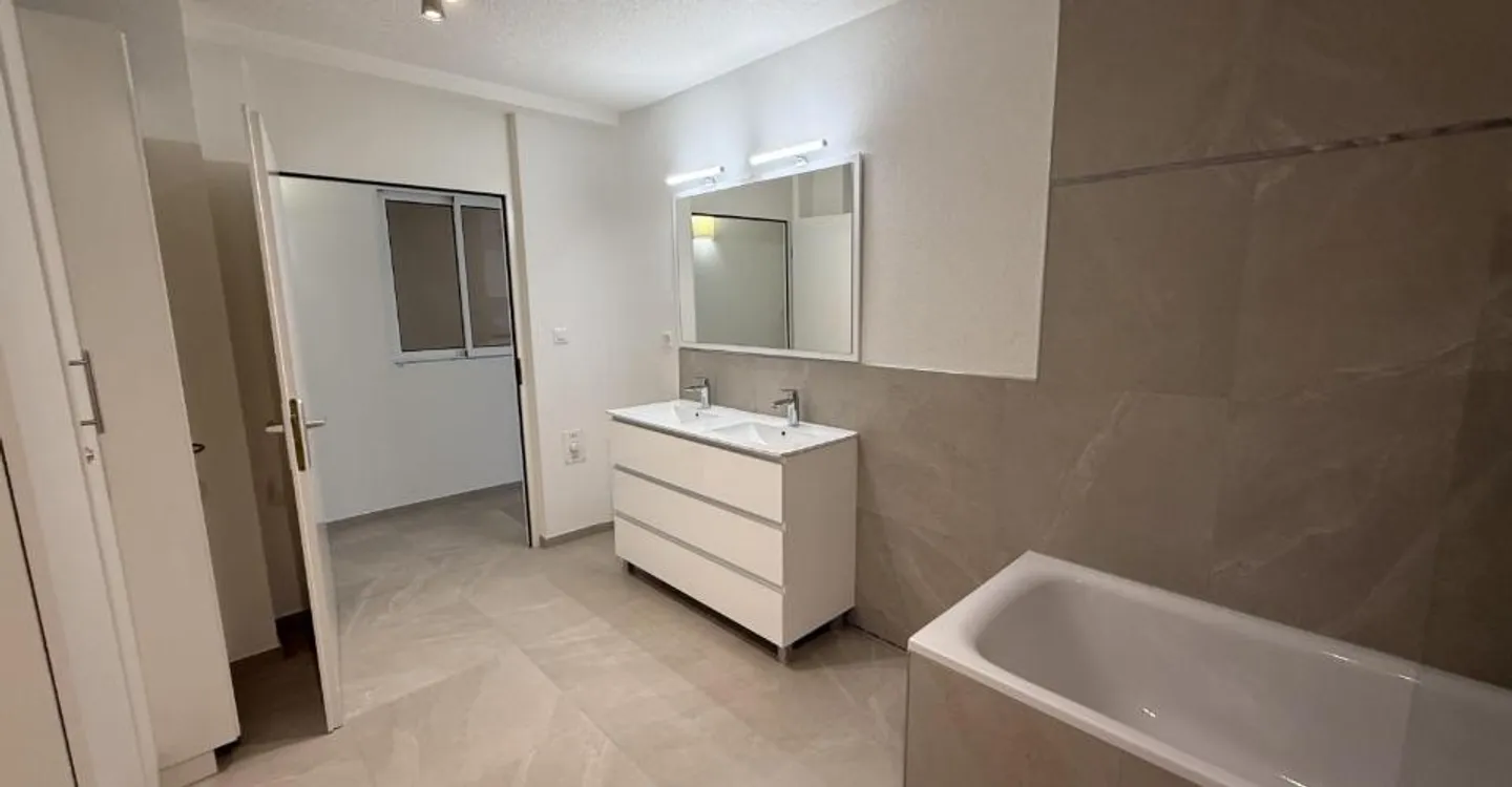 Appartamento Incantevole con Terrazza - Foto 7 di 12