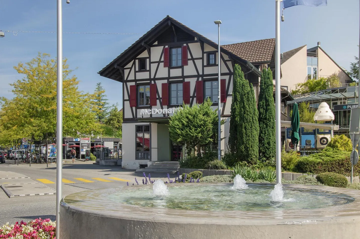 Restaurant dans un emplacement privilégié à Lyss - Photo 1 sur 18