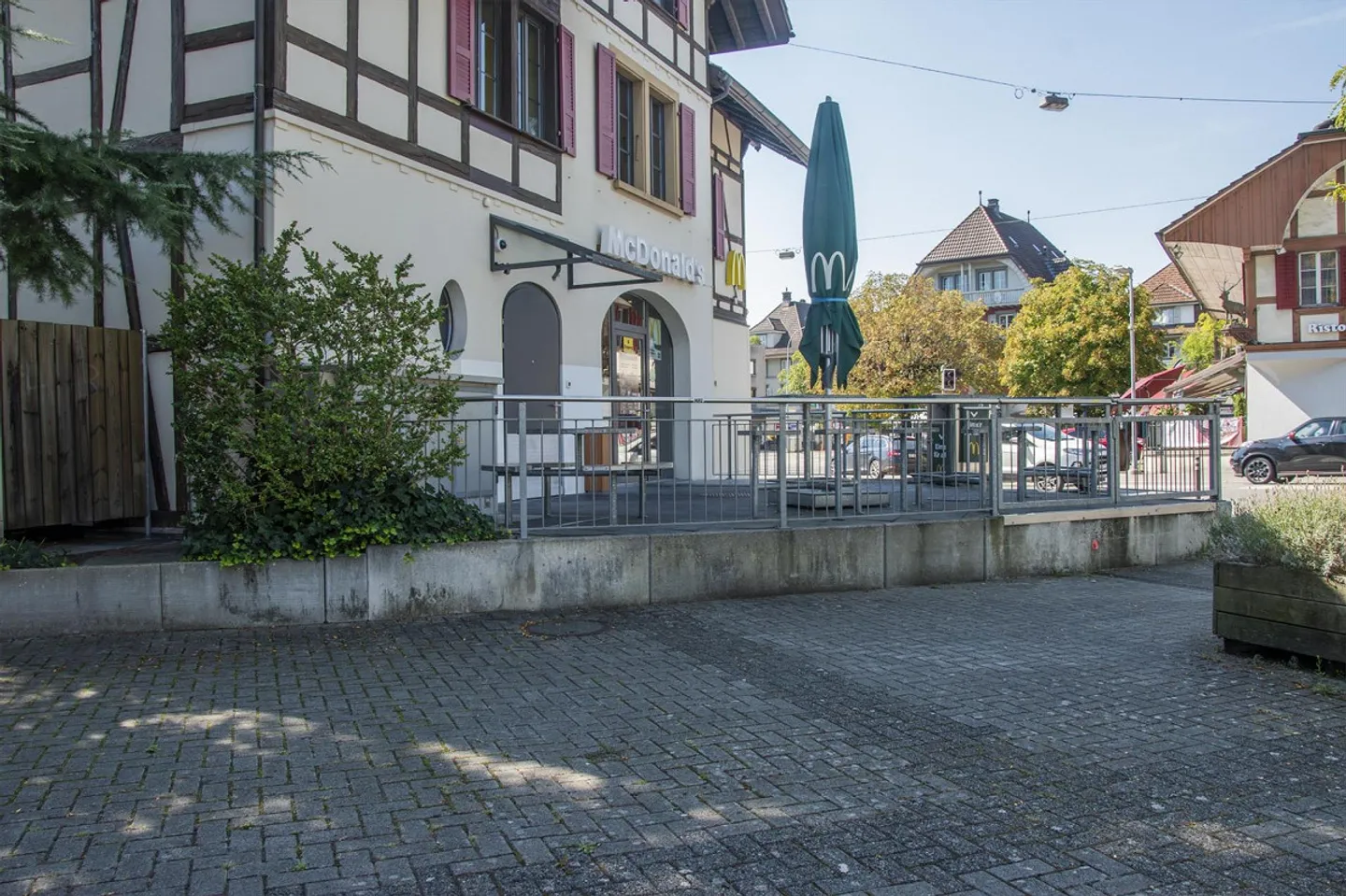 Restaurant dans un emplacement privilégié à Lyss - Photo 4 sur 18