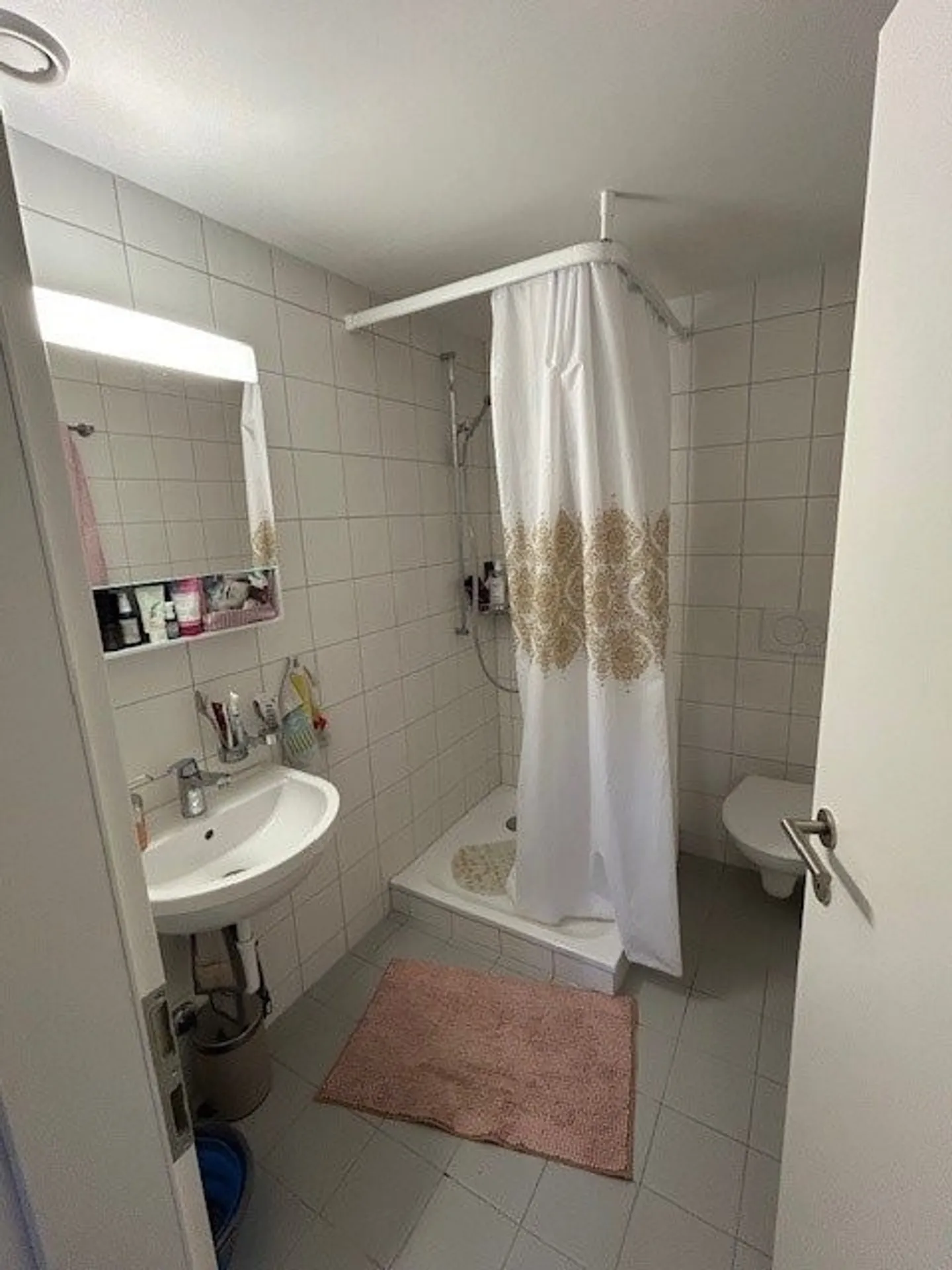 Pretty studio on Morat Street 8 - Photo 5 of 7