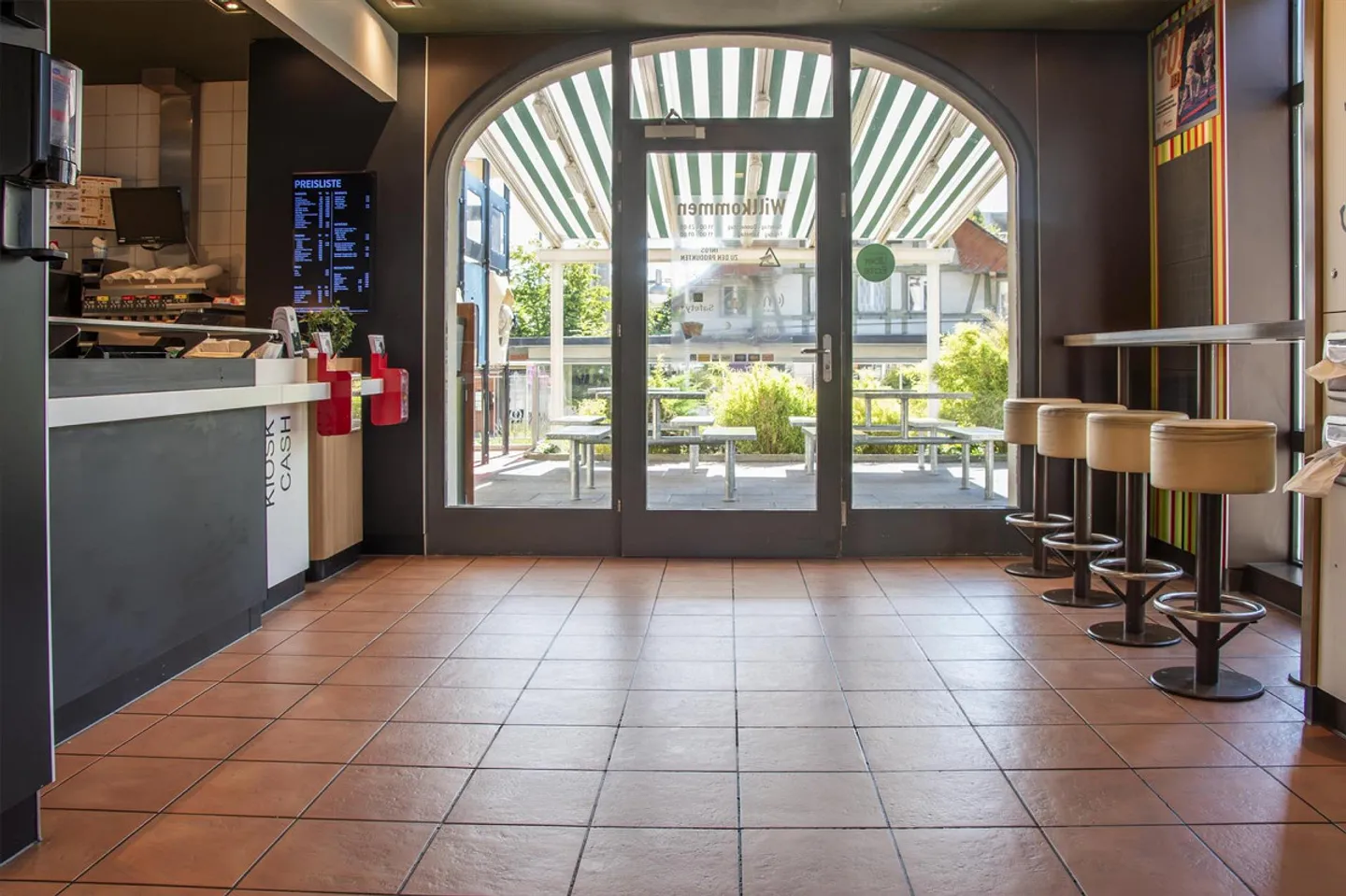 Restaurant dans un emplacement privilégié à Lyss - Photo 9 sur 18