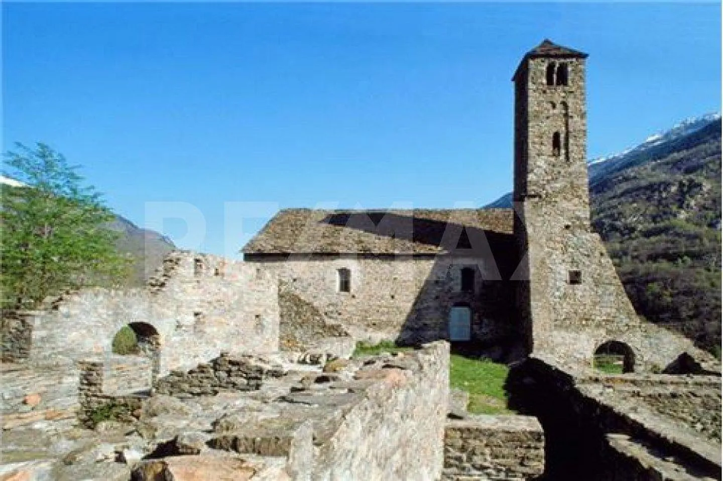 Bâtiment avec un revenu très attractif à vendre à Giornico - Photo 6 sur 8