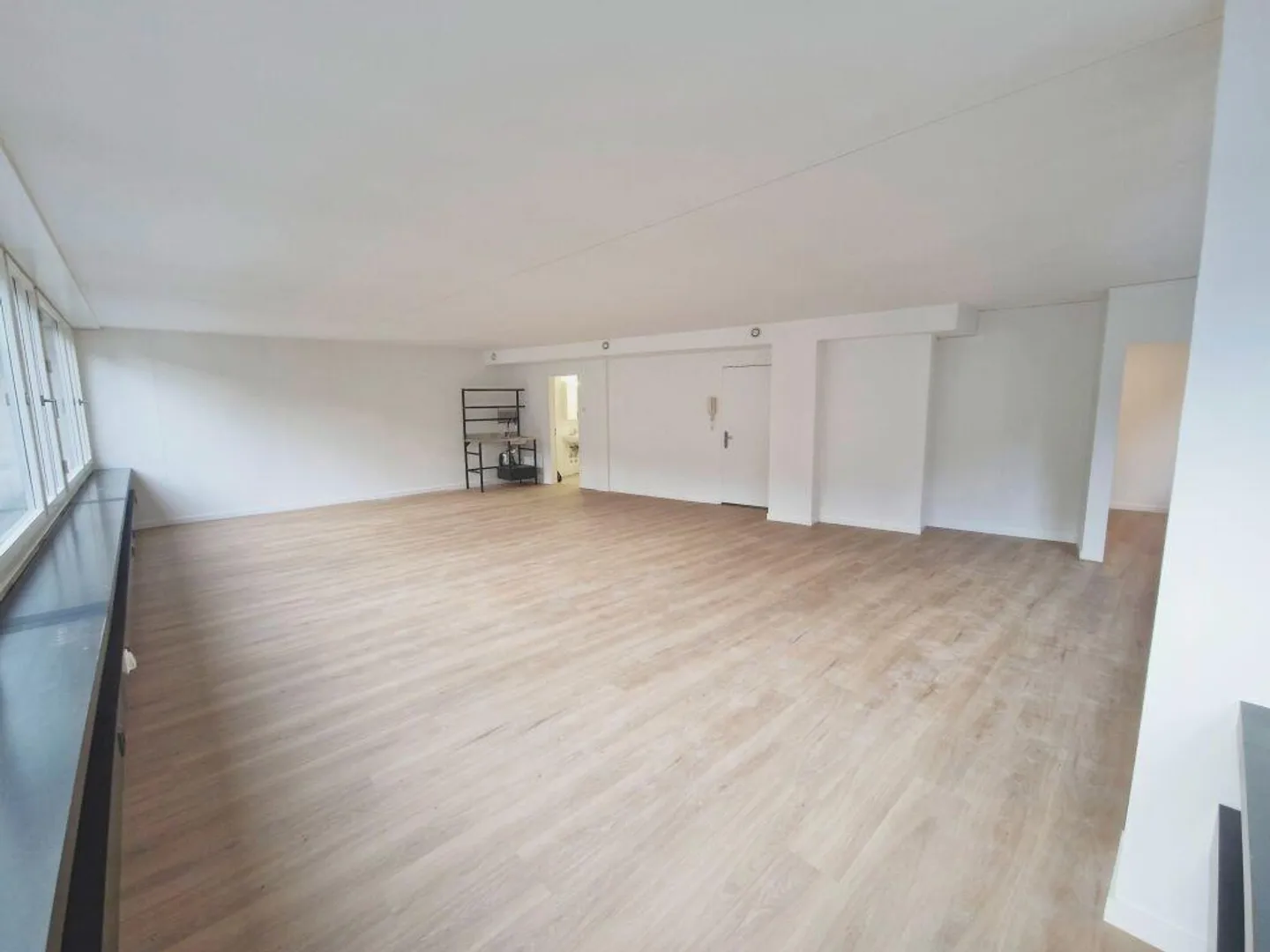 Your new business domicile in the center of Grossbasel - Photo 2 of 4