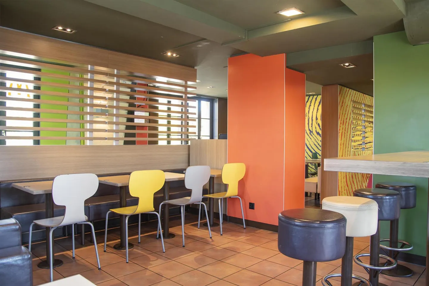 Restaurant dans un emplacement privilégié à Lyss - Photo 14 sur 18