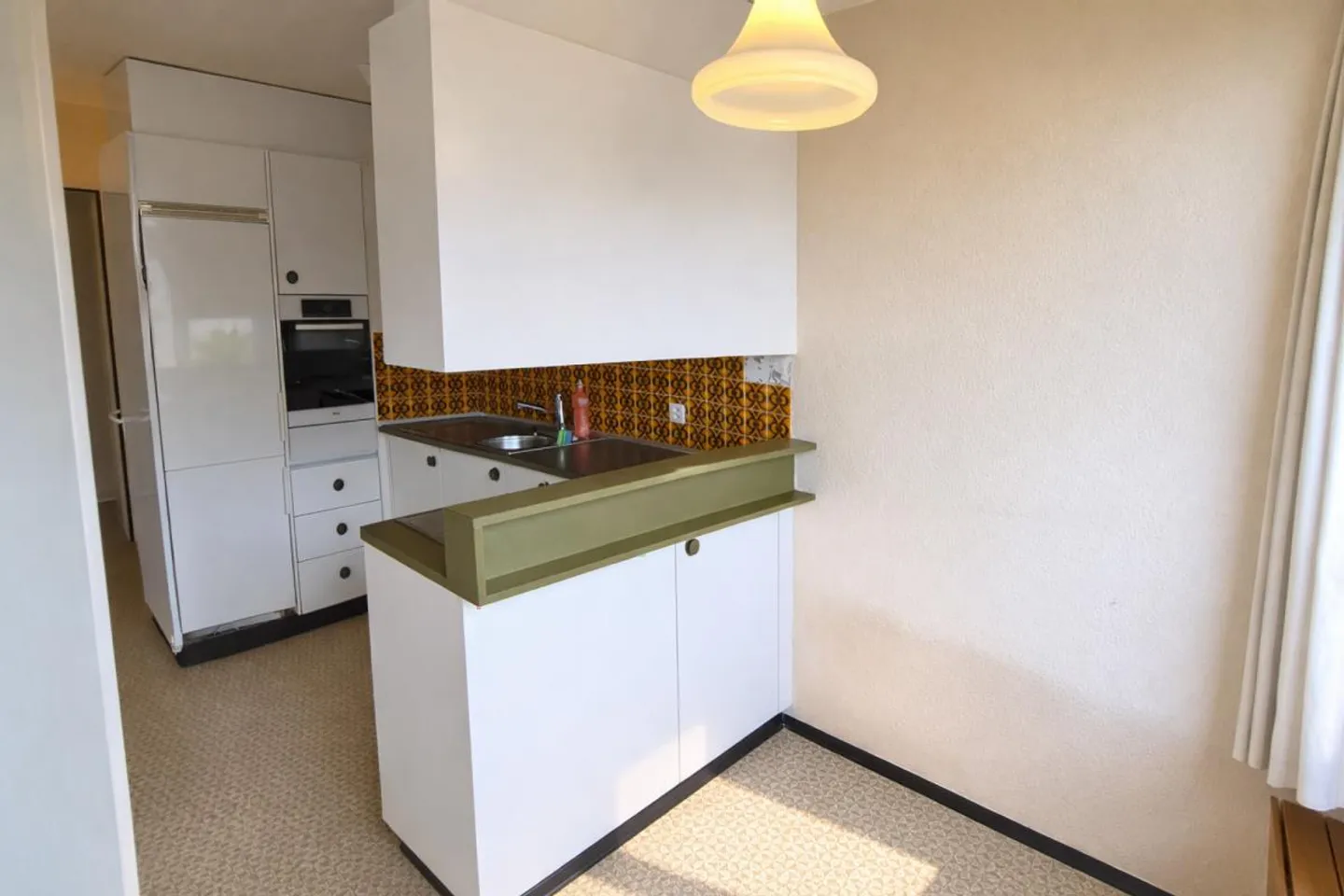 Vivere tranquillo in periferia - Foto 3 di 11