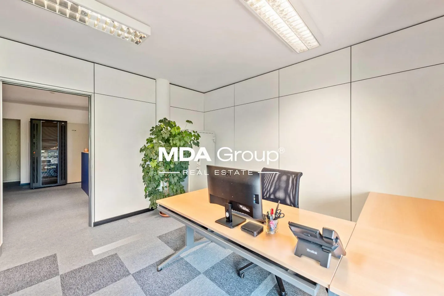 Office - Lugano - Photo 1 of 13