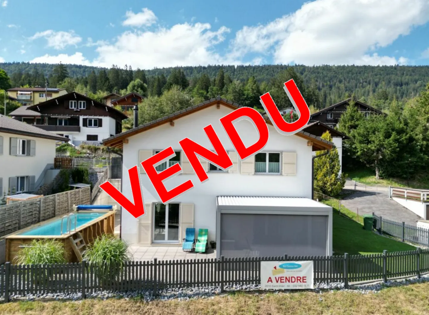 Villa moderna con piscina - Foto 1 di 15