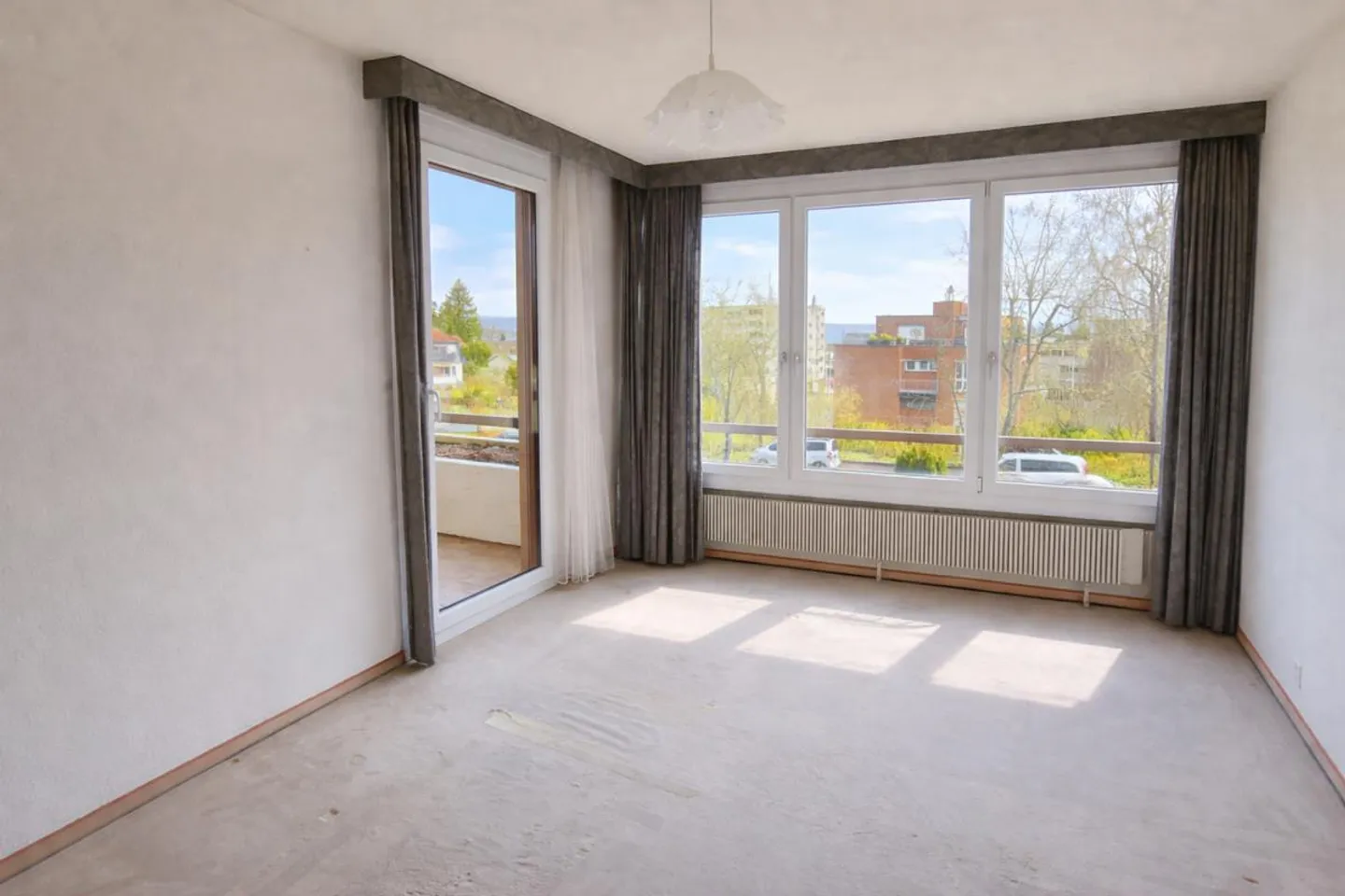 Vivere tranquillo in periferia - Foto 4 di 11