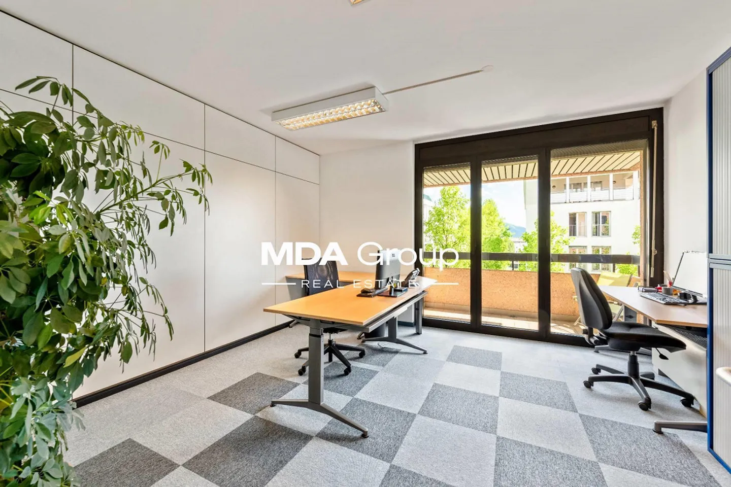 Office - Lugano - Photo 2 of 13