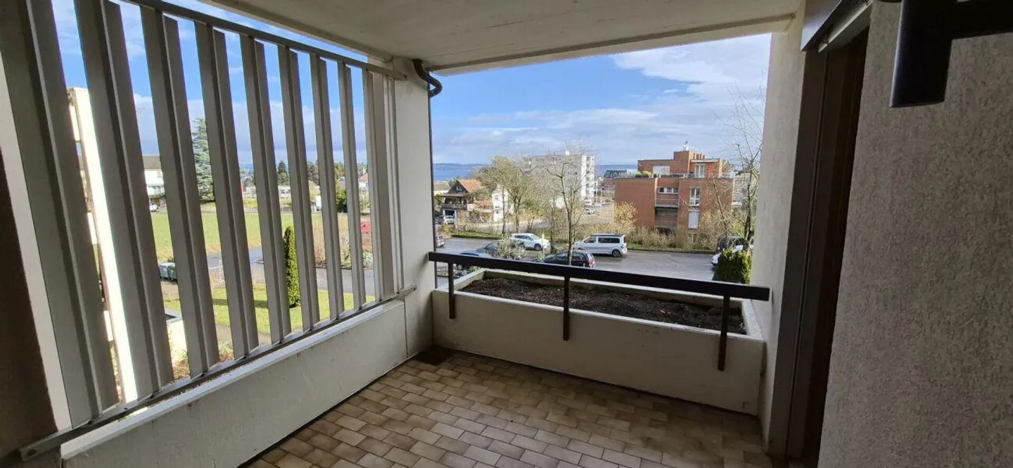 Vivere tranquillo in periferia - Foto 10 di 11