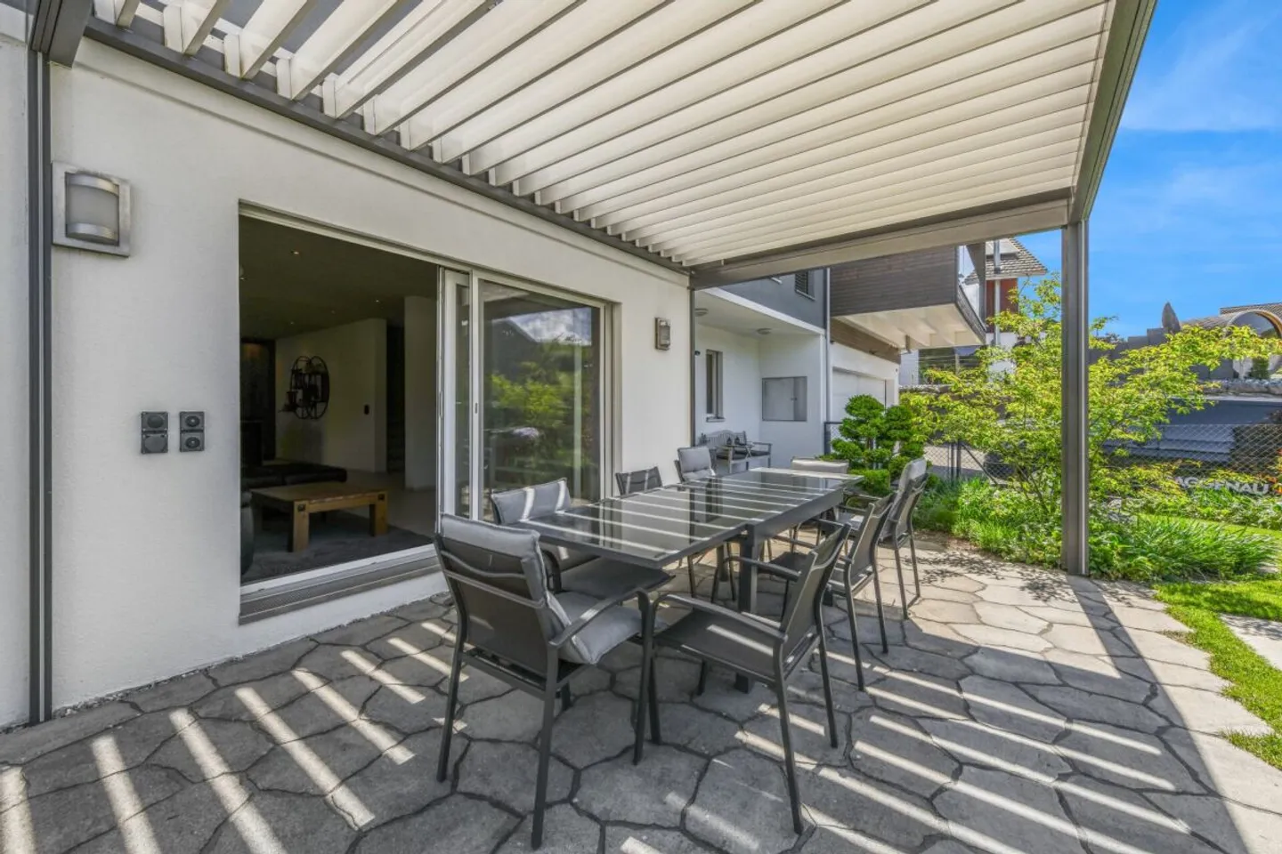 Vivere con vista: Casa da sogno con appartamento e oasi benessere - Foto 11 di 46
