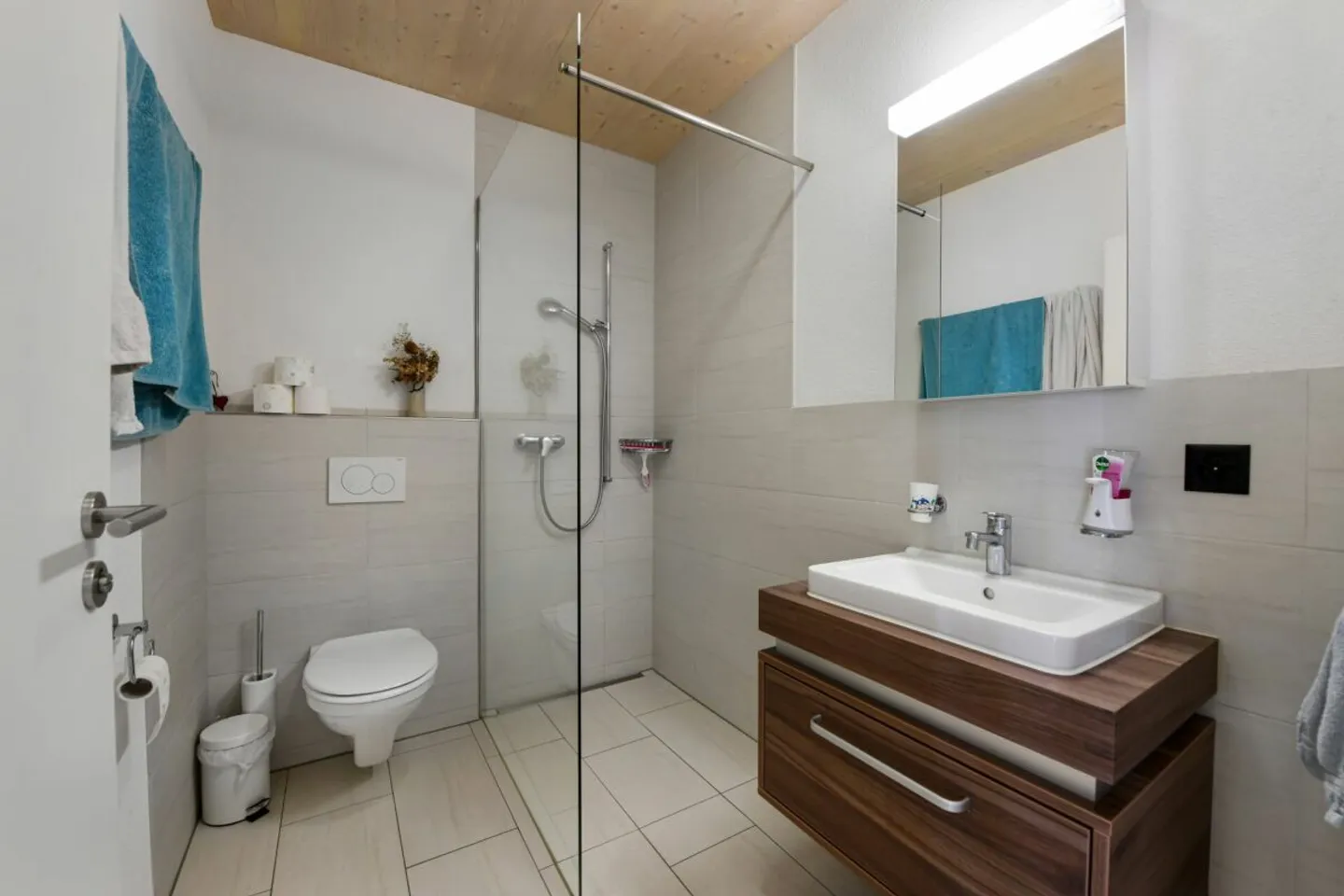 Vivere con vista: Casa da sogno con appartamento e oasi benessere - Foto 22 di 46