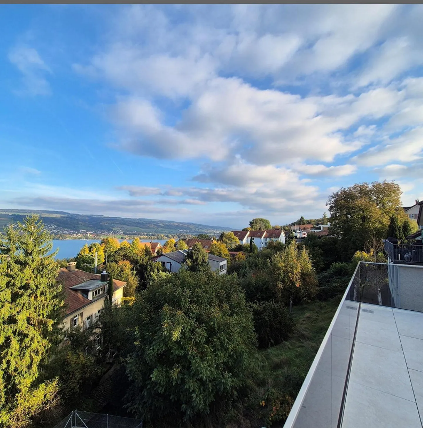 Appartement moderne de 4,5 pièces avec vue sur le lac Hallwil - Photo 1 sur 10