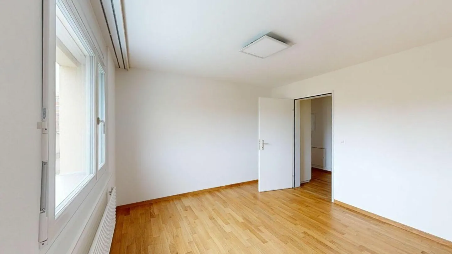 Appartamento 4.5 camere affascinante - Foto 7 di 14