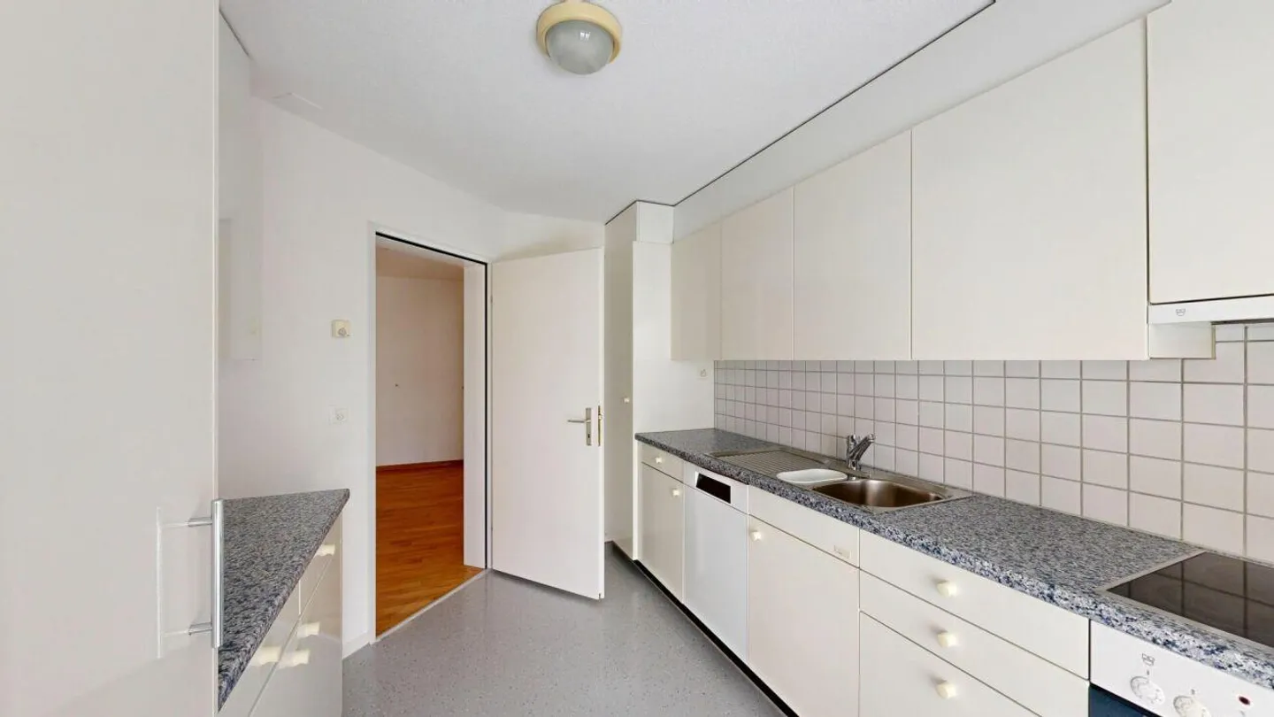 Appartamento 4.5 camere affascinante - Foto 5 di 14