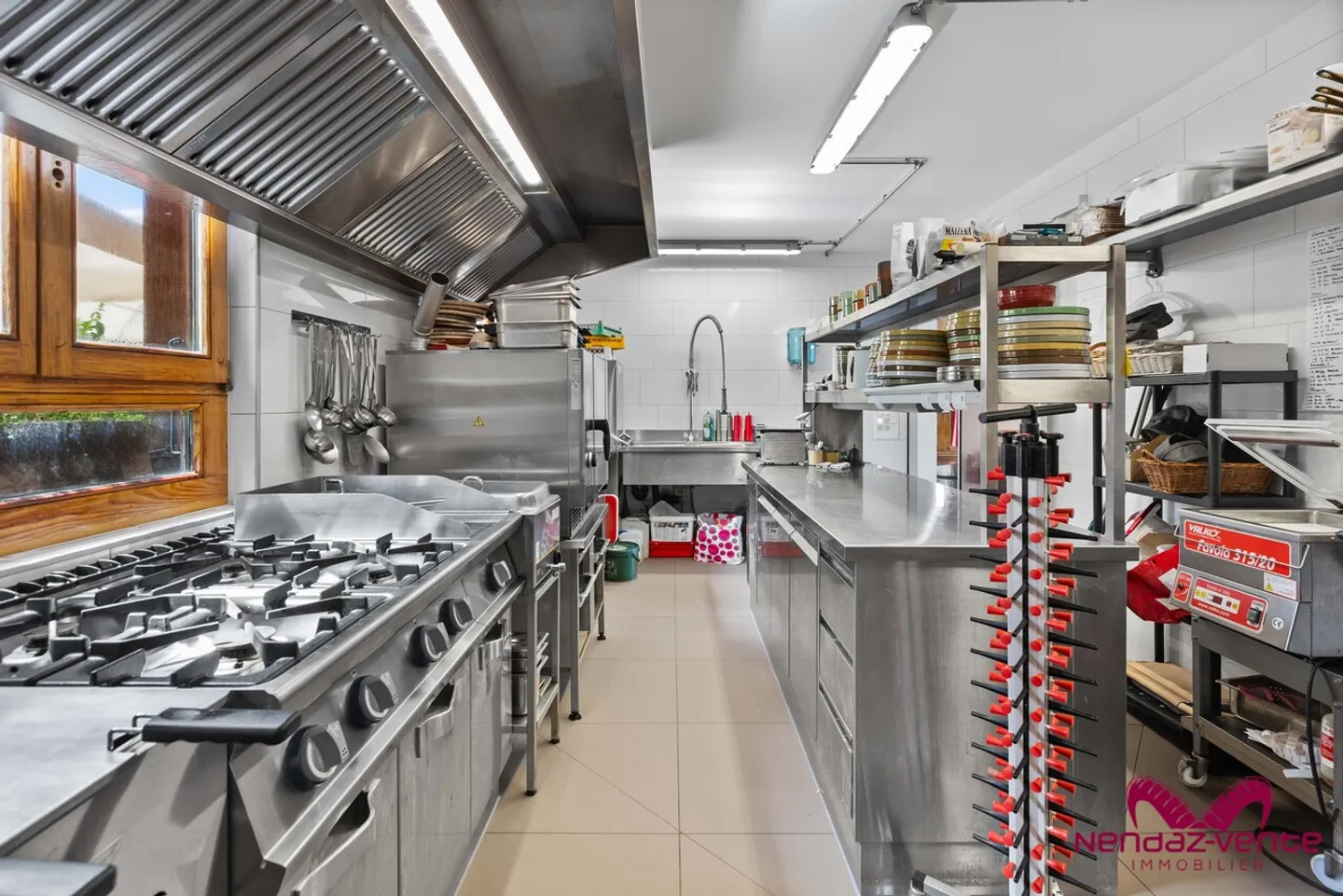 Magnifico chalet con appartamenti in residenza principale - Foto 5 di 20