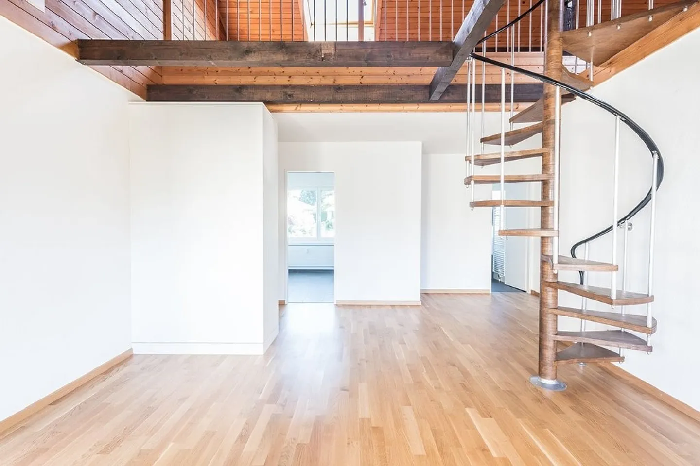 Duplex 3.5 rooms - Photo 2 of 7