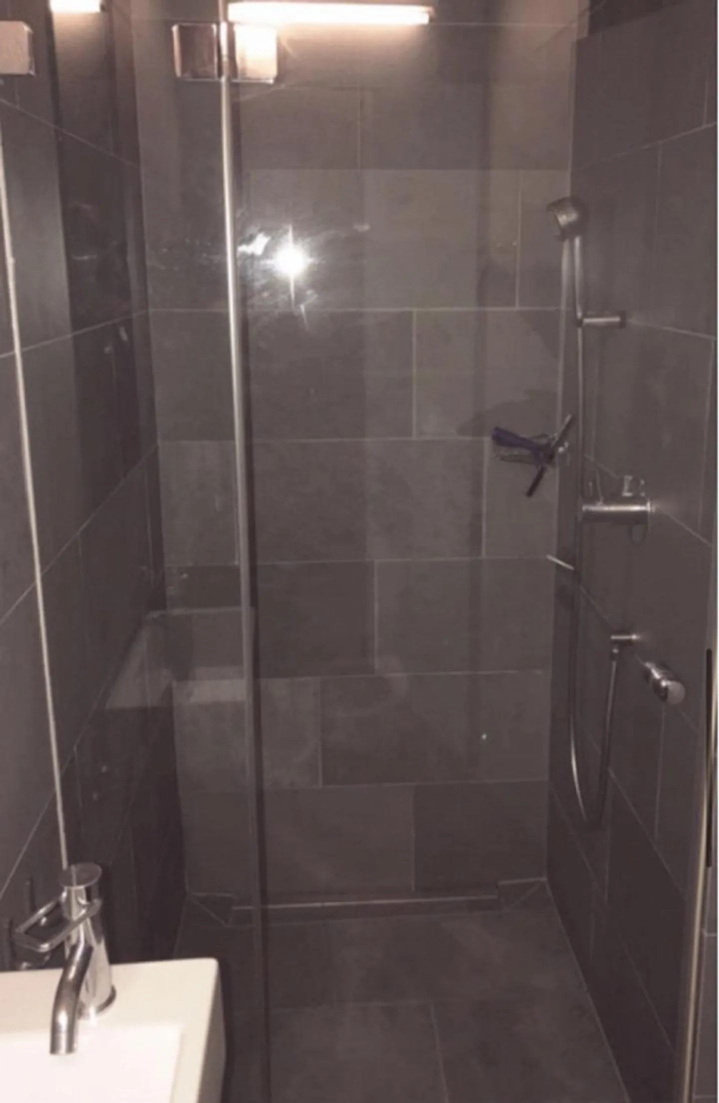 2 Room Apartment - Photo 6 of 10