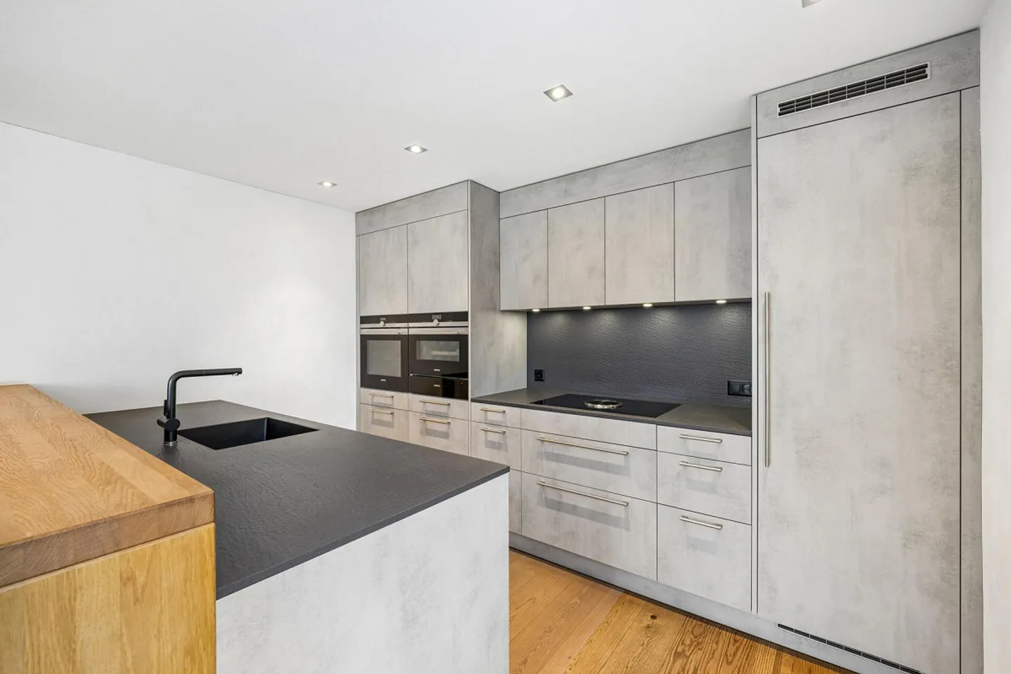 Modernized Property with Two Residential Units and Stunning Views - Photo 5 of 19