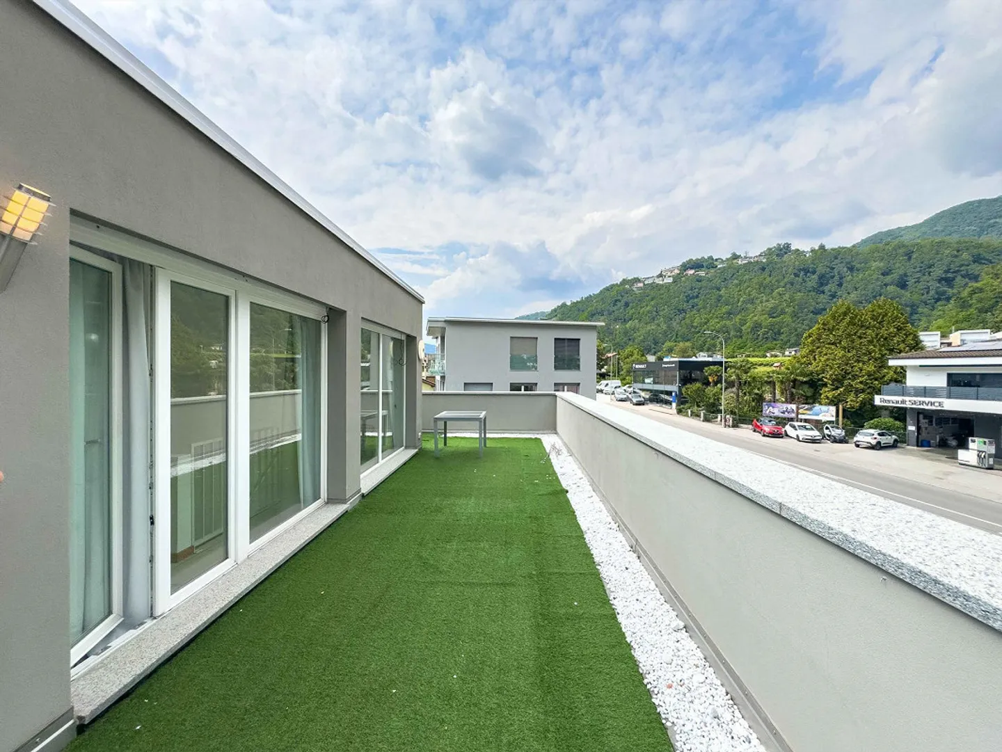 Large and bright twin house in Melano - Photo 7 of 9