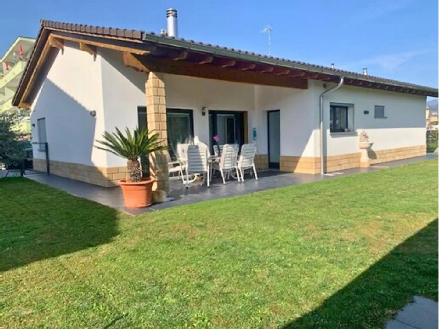 VIVERE NELLA QUIETE CIRCONDATI DAL VERDE - Foto 6 di 13