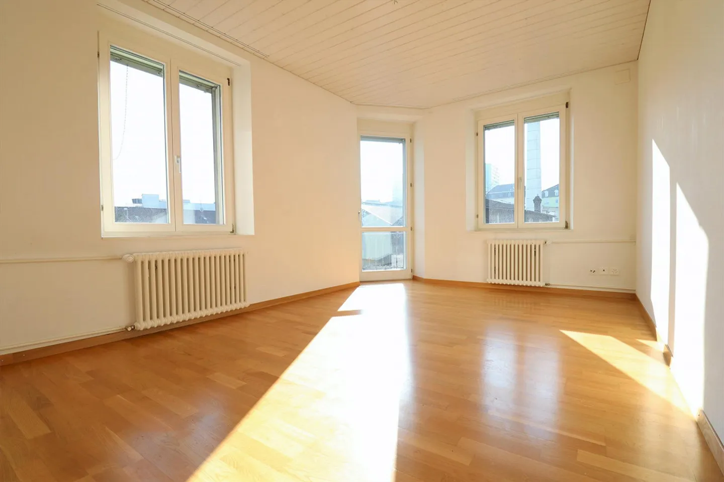 Charmante Wohnung mit Balkon - Foto 6 von 8