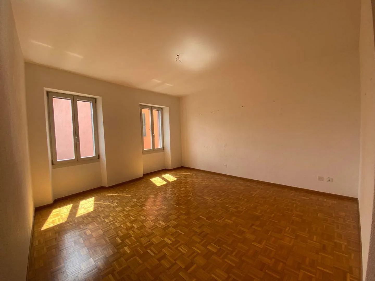 Arogno - Appartamento 4.5 stanze con giardino privato - Foto 7 di 9