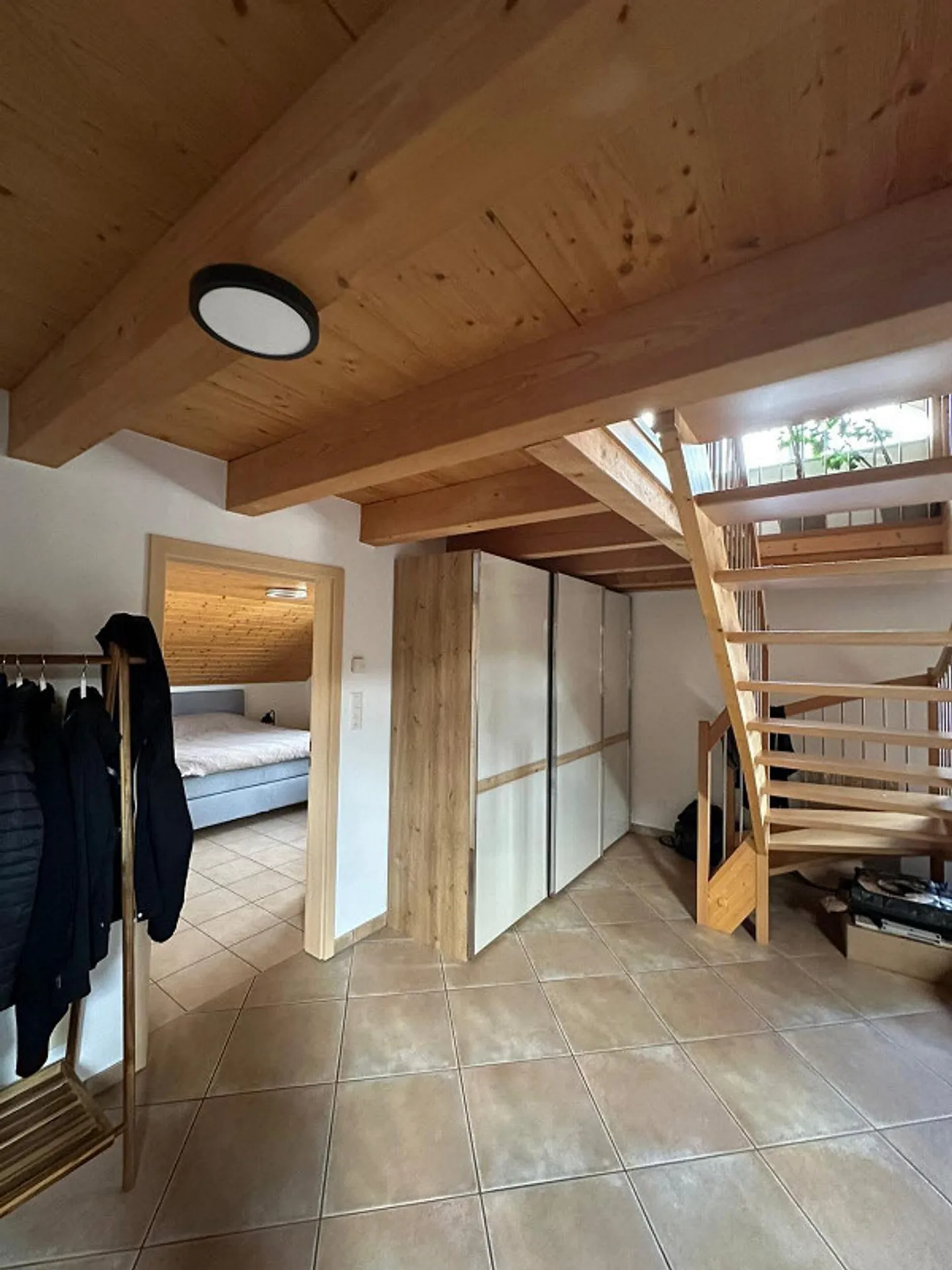 Charmante 4,5-Zimmer-Wohnung mit Aussicht in Boécourt - Foto 11 von 11