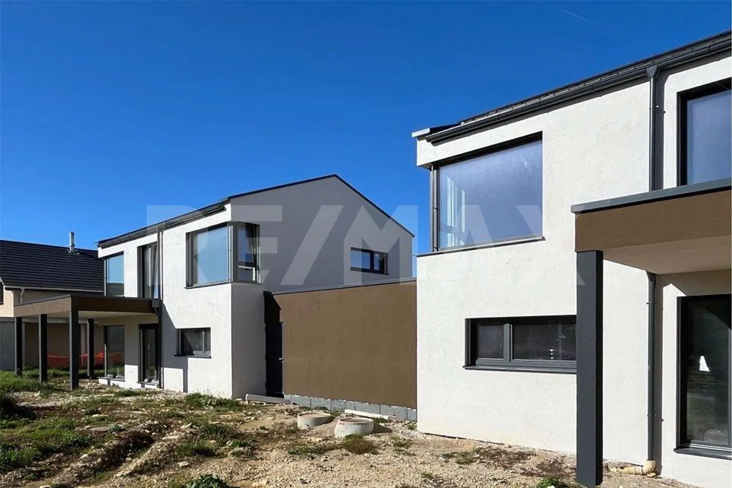 Very beautiful garden area with pool, centrally located and lots of sun - Photo 2 of 13