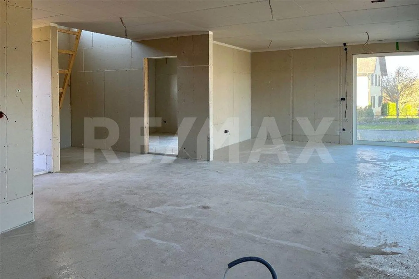 Very beautiful garden area with pool, centrally located and lots of sun - Photo 8 of 13