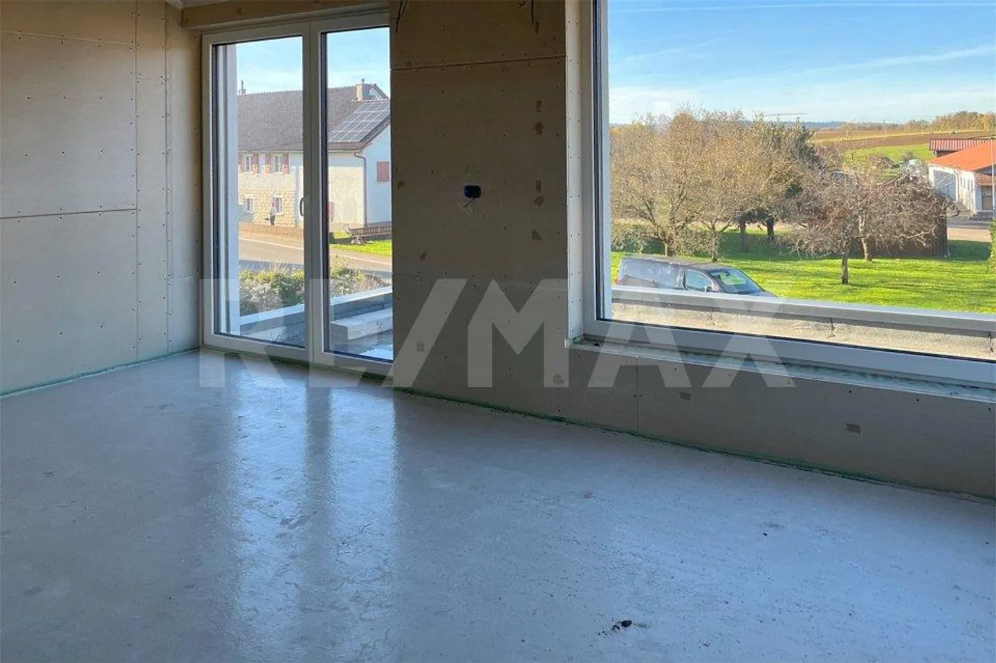 Very beautiful garden area with pool, centrally located and lots of sun - Photo 11 of 13