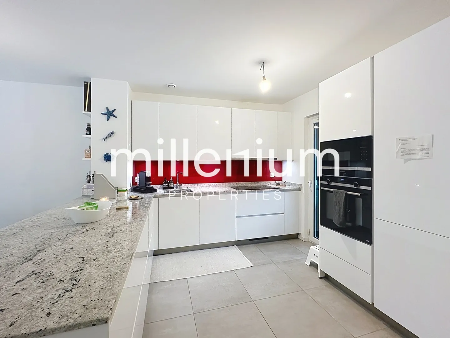 Wunderschönes modernes Haus in Lancy - Foto 3 von 8